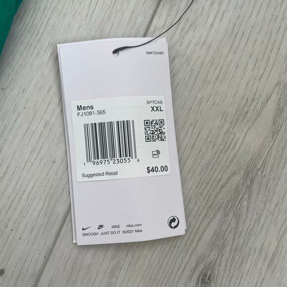 Nike The Nike Tee Shirt Men’s Size XXLarge Green SUNRUN NWT - Picture 7 of 9